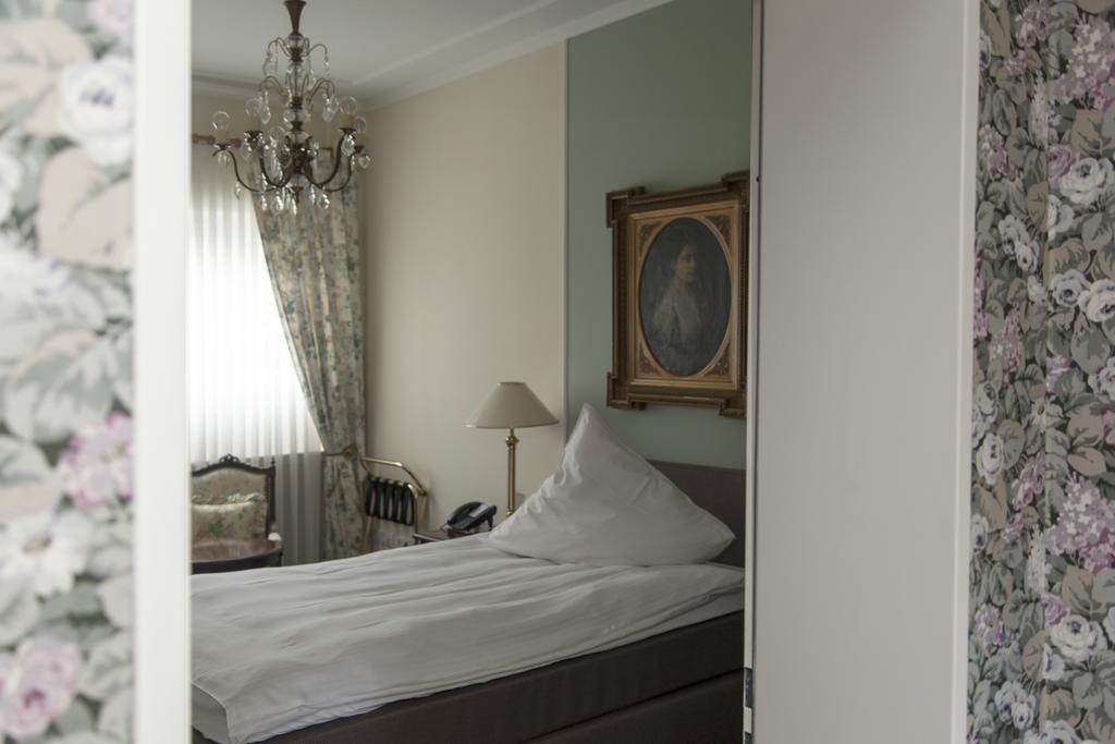 Hotel Zum Alten Brunnen Rheine Εξωτερικό φωτογραφία